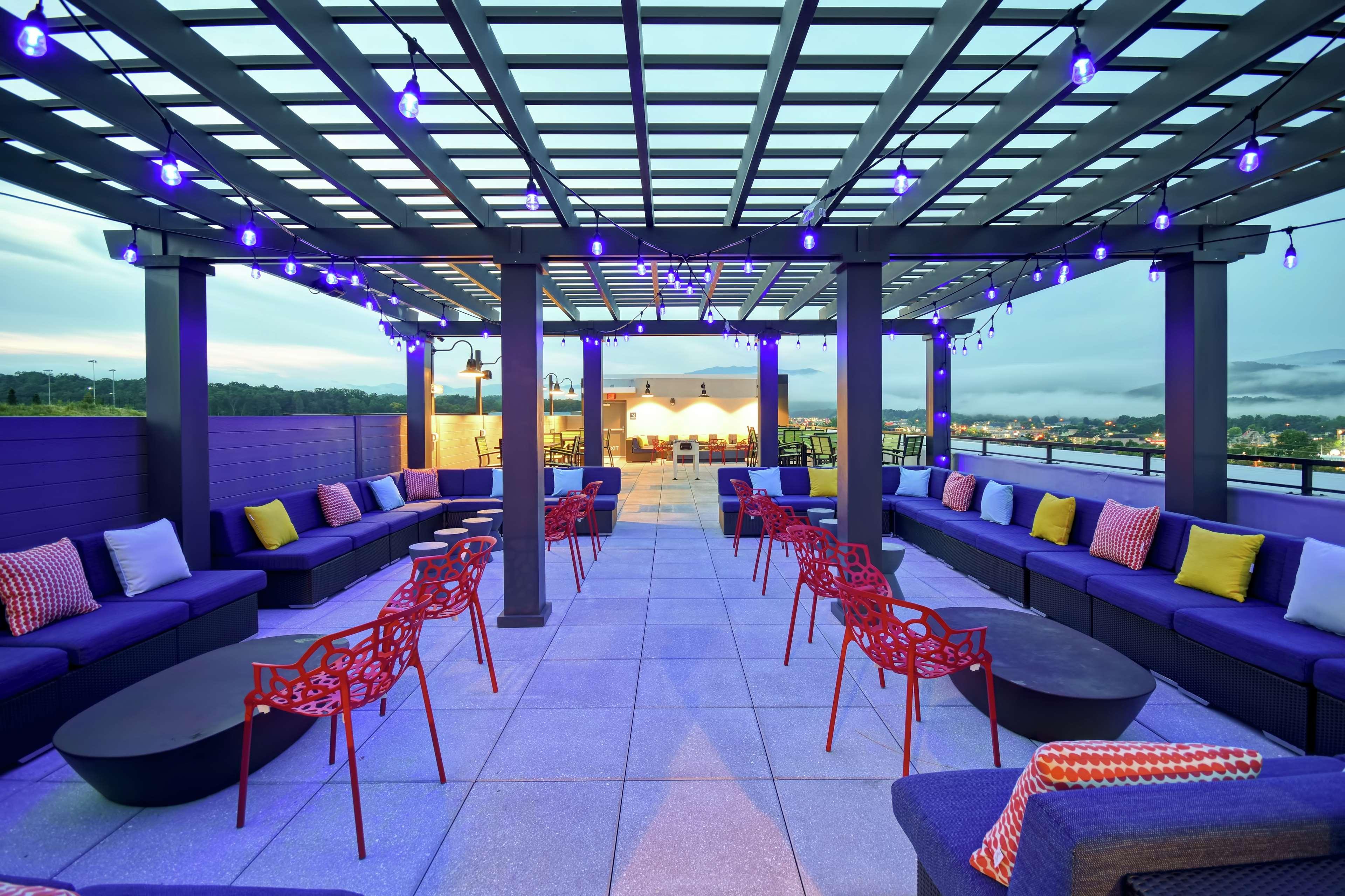 ทรู บาย ฮิลตัน พิเจนฟอร์จ Hotel ภายนอก รูปภาพ